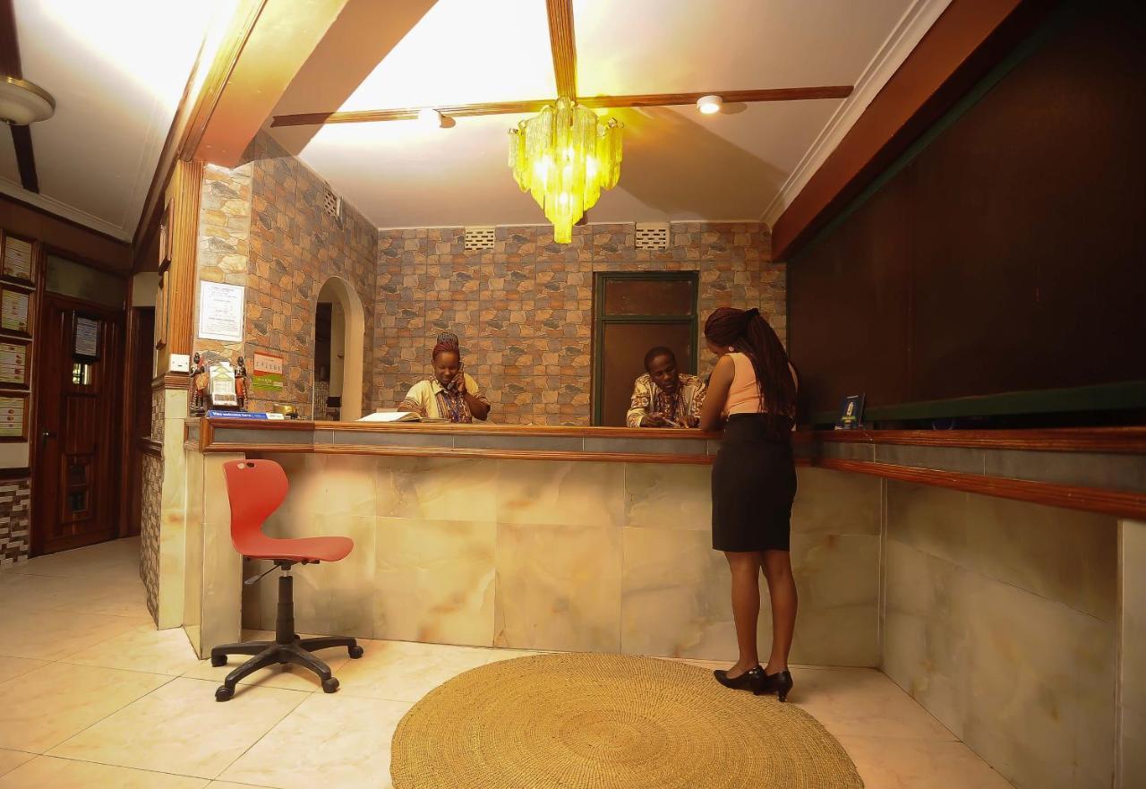 ניירובי Kenya Comfort Hotel מראה חיצוני תמונה