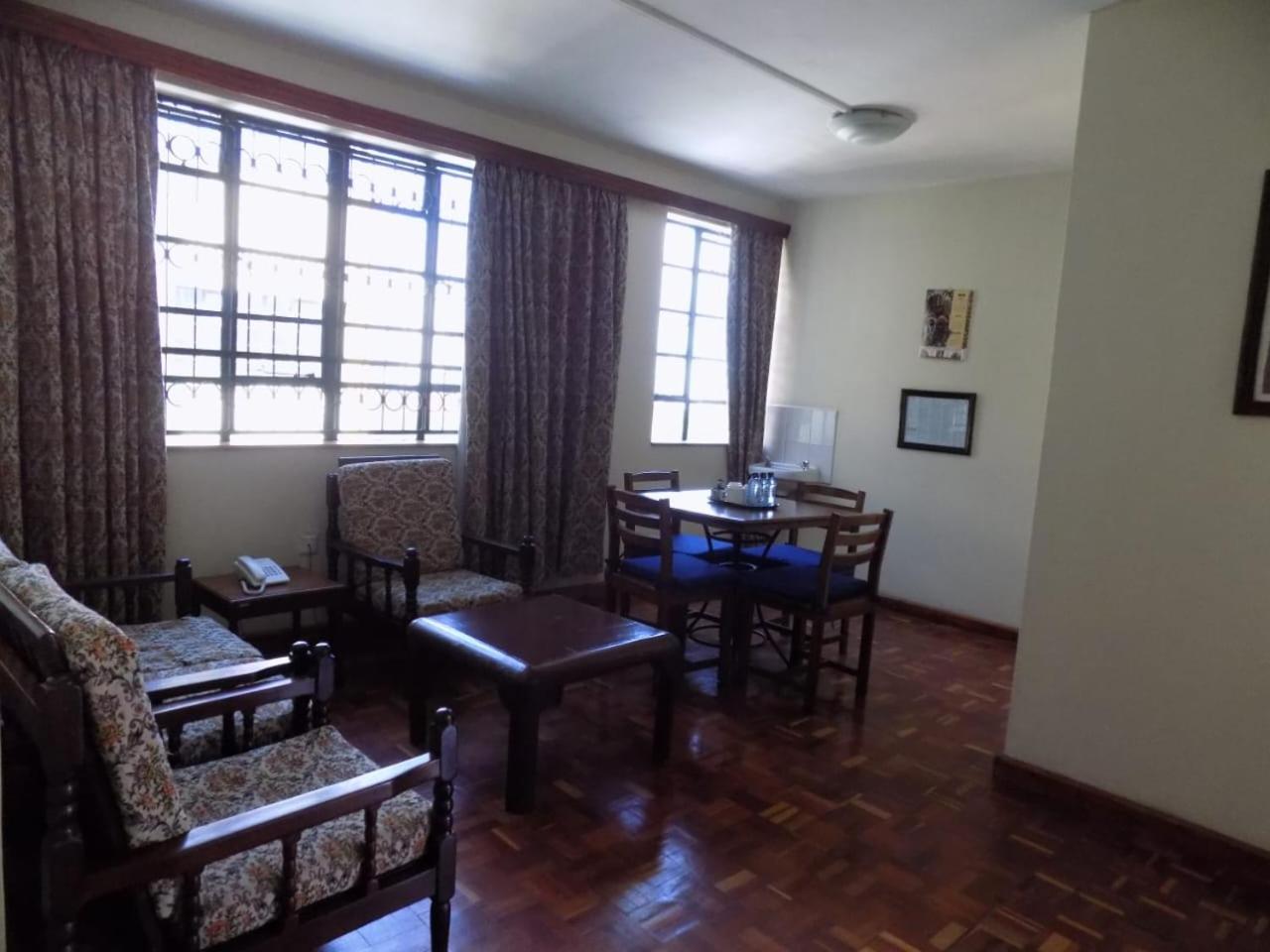 ניירובי Kenya Comfort Hotel מראה חיצוני תמונה