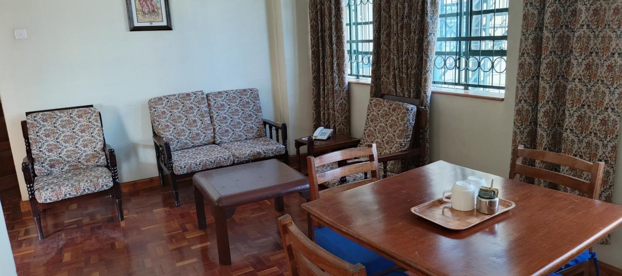 ניירובי Kenya Comfort Hotel מראה חיצוני תמונה
