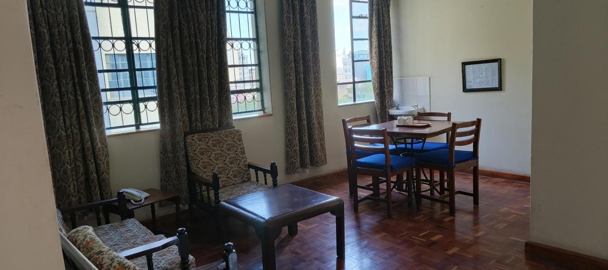 ניירובי Kenya Comfort Hotel מראה חיצוני תמונה