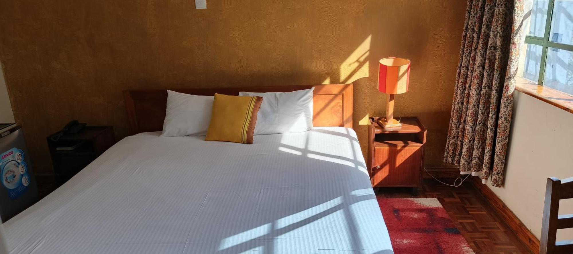ניירובי Kenya Comfort Hotel מראה חיצוני תמונה
