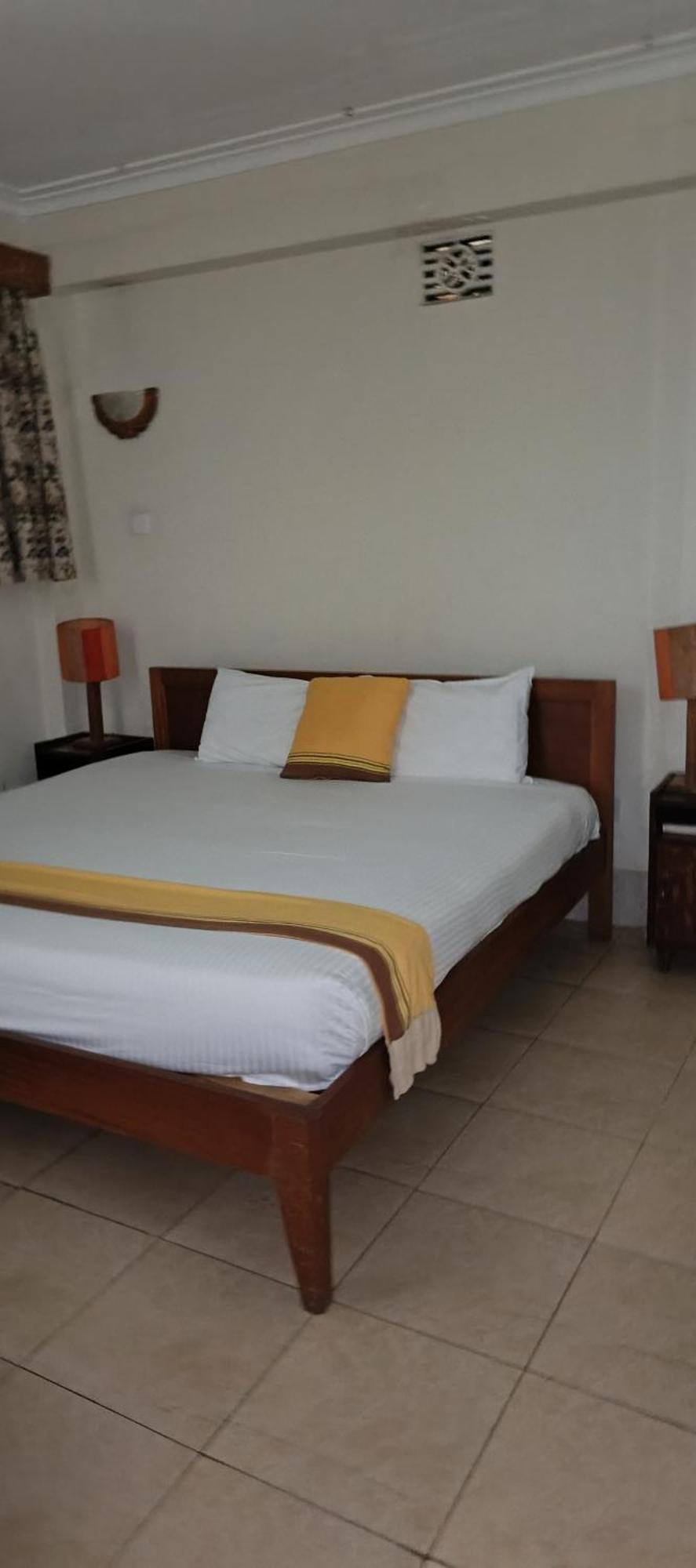 ניירובי Kenya Comfort Hotel מראה חיצוני תמונה