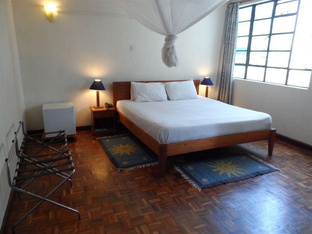 ניירובי Kenya Comfort Hotel מראה חיצוני תמונה